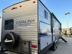 Thumbnail Photo 4 for New 2023 Coachmen Catalina Legacy Edition 323BHDSCK